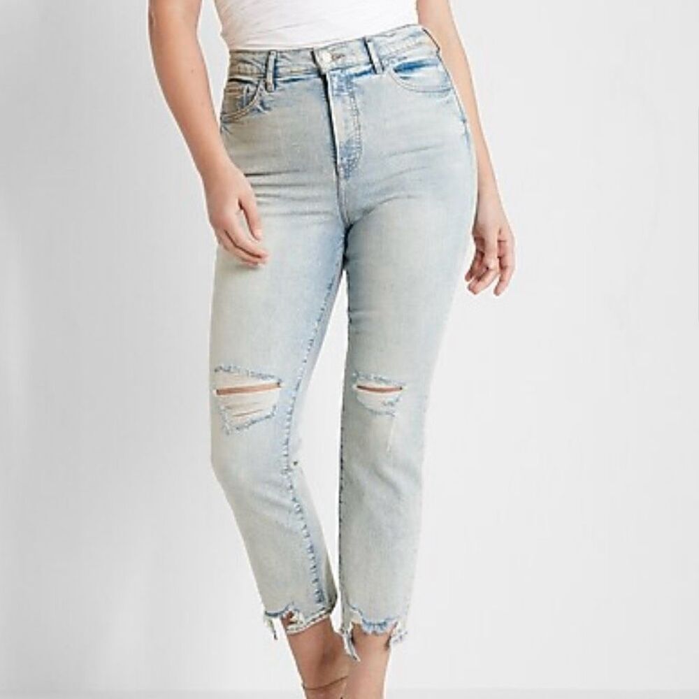 Express Slim‎ Super High Rise Distressed Jeans Light Wash Women 8 Regular NWT